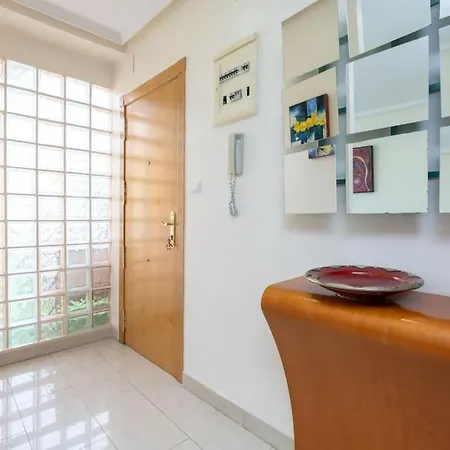 Precioso Atico En Pleno Centro De Apartamento